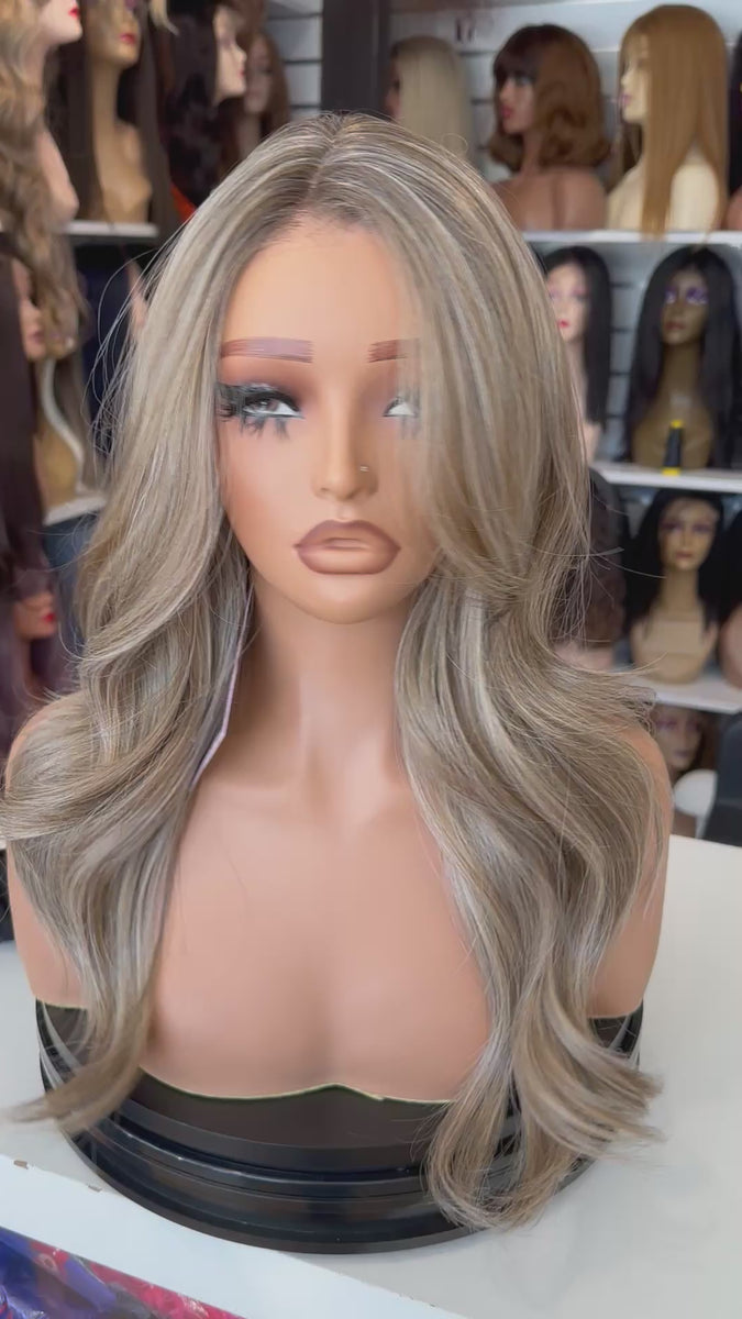 Navi – All About Braids and Hair Extensions